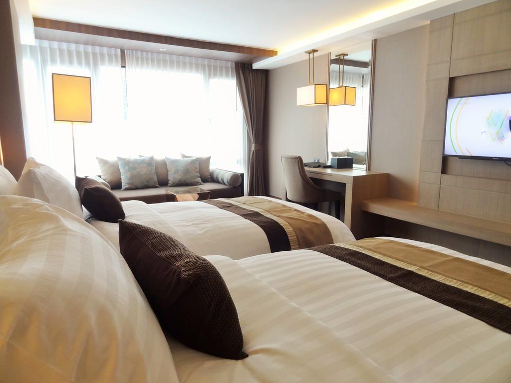 Arte Hotel - Sha Extra Plus Банкок Екстериор снимка
