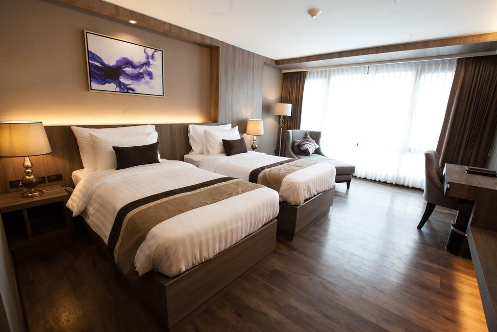 Arte Hotel - Sha Extra Plus Банкок Екстериор снимка