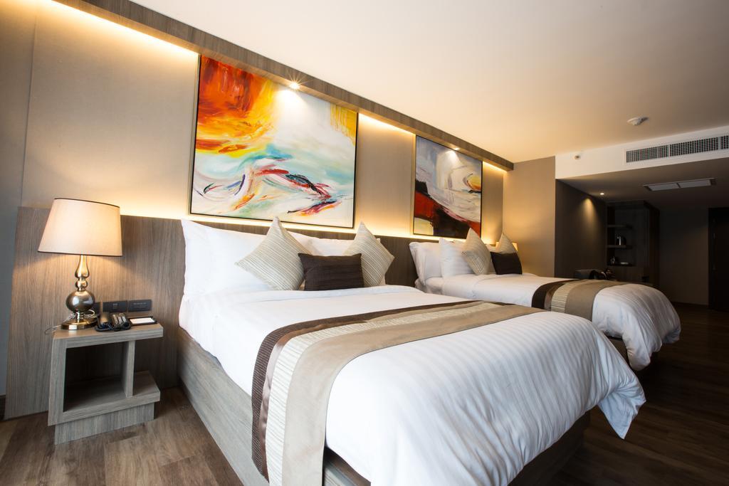 Arte Hotel - Sha Extra Plus Банкок Екстериор снимка