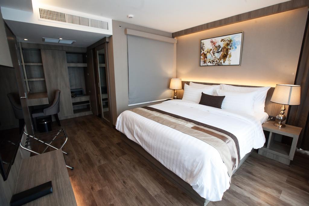 Arte Hotel - Sha Extra Plus Банкок Екстериор снимка