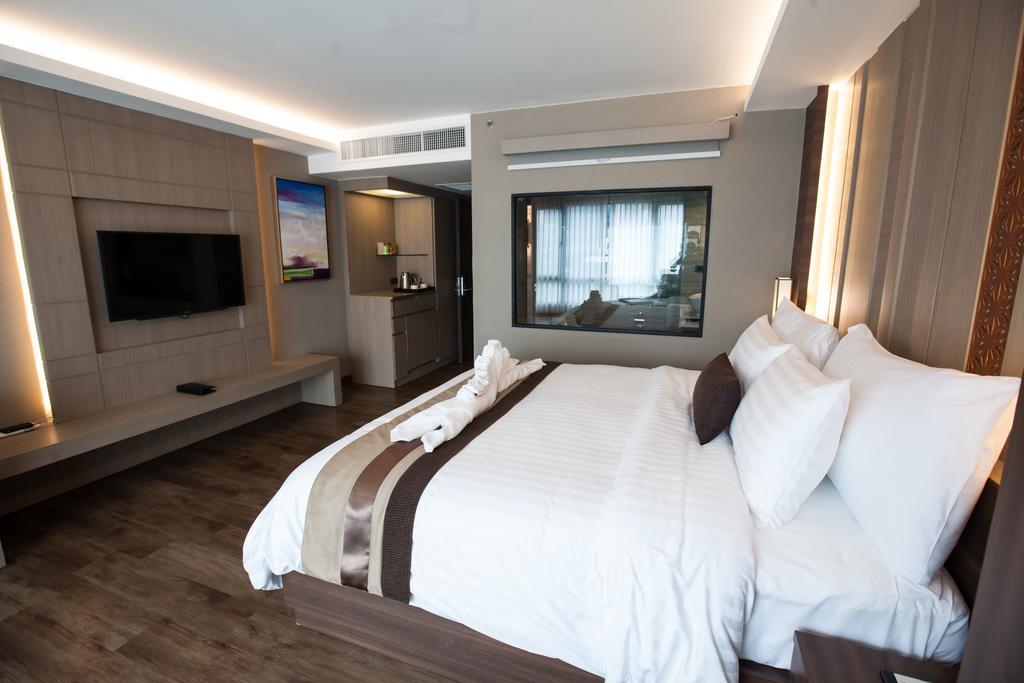 Arte Hotel - Sha Extra Plus Банкок Екстериор снимка